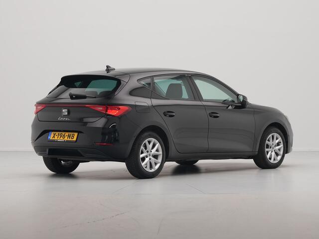 Seat LEON 1.0 TSI 110pk Style Business Intense Navigatie Pdc Clima Acc 318