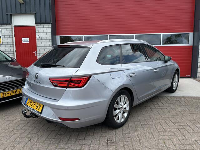 Seat LEON ST 1.0 TSI Style Ultimate Edition TREKHAAK / VIRTUAL / FULL LED / STOELVERW / ACC / KEYLESS / CARPLAY / CAMERA / NL-AUTO