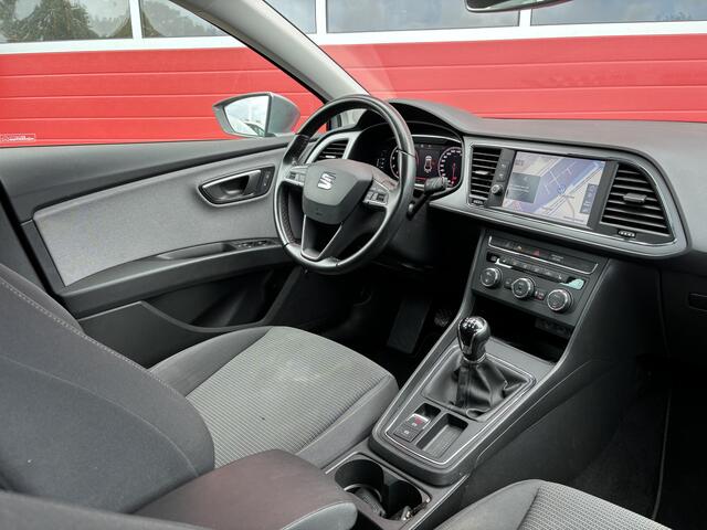 Seat LEON ST 1.0 TSI Style Ultimate Edition TREKHAAK / VIRTUAL / FULL LED / STOELVERW / ACC / KEYLESS / CARPLAY / CAMERA / NL-AUTO