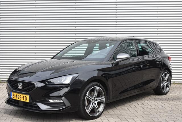 Seat LEON 1.5 TSI FR BUSINESS / 150 PK / DIGITAAL DASHBOARD / APPLE CARPLAY