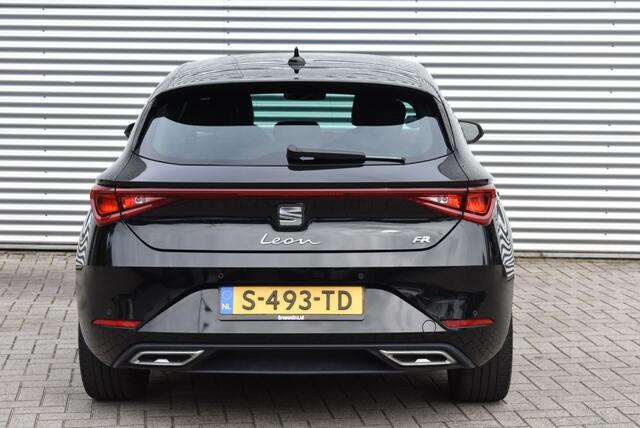 Seat LEON 1.5 TSI FR BUSINESS / 150 PK / DIGITAAL DASHBOARD / APPLE CARPLAY
