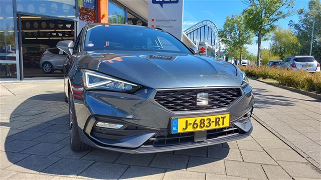 Seat LEON Sportstourer 1.5 eTSI FR 150pk DSG-7 Automaat