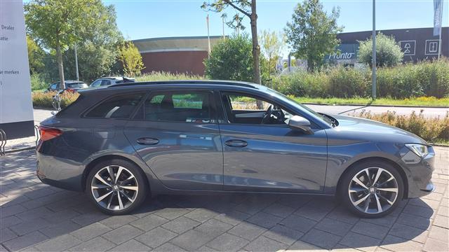 Seat LEON Sportstourer 1.5 eTSI FR 150pk DSG-7 Automaat