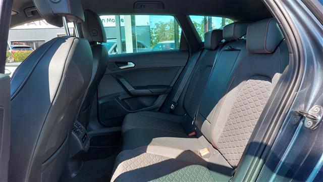 Seat LEON Sportstourer 1.5 eTSI FR 150pk DSG-7 Automaat