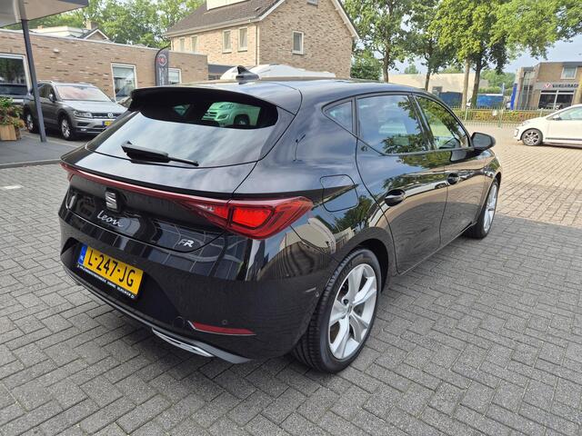 Seat LEON 1.5 eTSI FR Business Intense