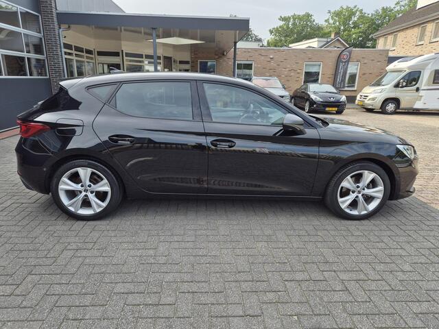 Seat LEON 1.5 eTSI FR Business Intense