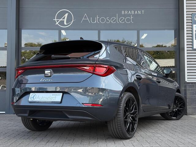 Seat LEON 1.5 TSI Style CarPlay ACC LED Camera