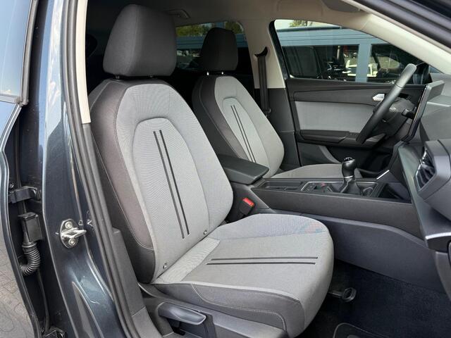 Seat LEON 1.5 TSI Style CarPlay ACC LED Camera