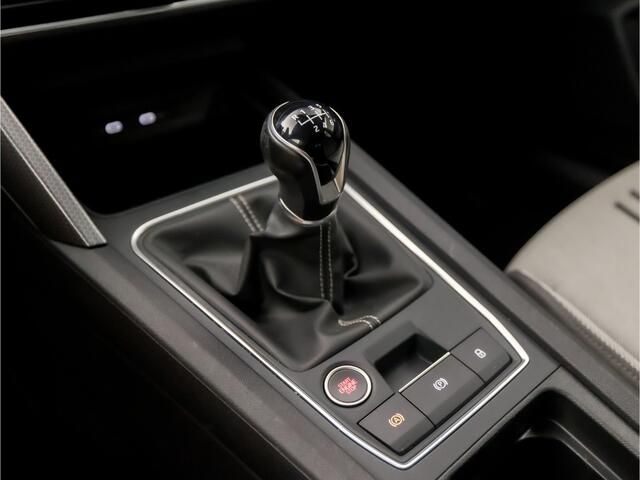 Seat LEON 1.0 TSI Sport (VIRTUAL COCKPIT, APPEL CARPLAY, GROOT NAVI, STUUR/STOELVERWARMING, ADAPTIVE CRUISE, KEYLESS, SPORTSTOELEN, CAMERA, LANE ASSIST, DAB+, NIEUWSTAAT)