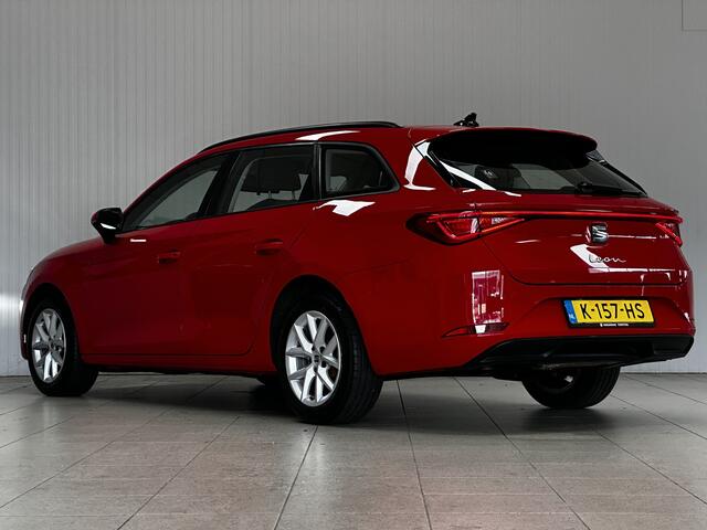 Seat LEON Sportstourer 1.0 TSI Reference/ NIEUW MODEL!/ 16'' LMV/ Keyless-GO/ Lane-Assist./ LED Koplampen/ Clima/ Cruise/ Elek. pakket/ Isofix/ Bluetooth/ Multi. LEDER. Stuur/ LED Mistl./ Dakrails.