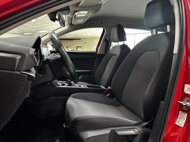 Seat LEON Sportstourer 1.0 TSI Reference/ NIEUW MODEL!/ 16'' LMV/ Keyless-GO/ Lane-Assist./ LED Koplampen/ Clima/ Cruise/ Elek. pakket/ Isofix/ Bluetooth/ Multi. LEDER. Stuur/ LED Mistl./ Dakrails.