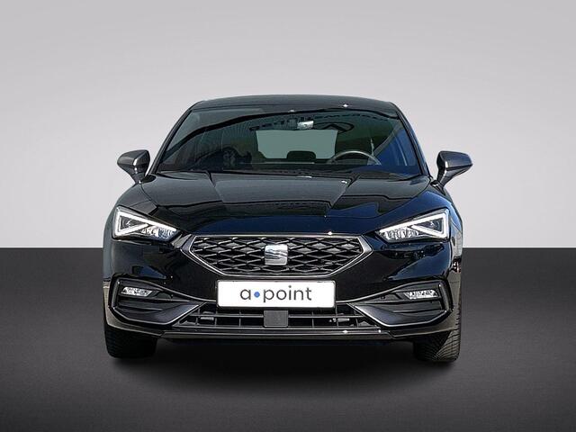 Seat LEON 1.0 TSI FR Business 110 pk | Verlengde garantie | Navigatie | Parkeersensoren achter | Full LED koplampen | Stoelverwarming |