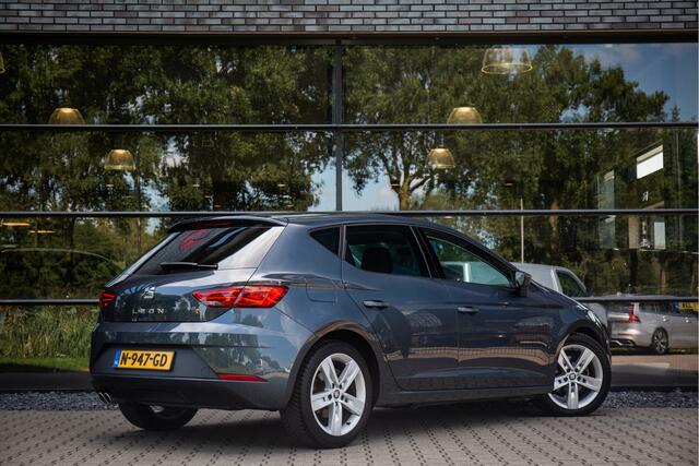 Seat LEON 1.5 TSI FR Business Intense Cruise control, Sportstuur, Rode sticksels