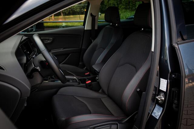 Seat LEON 1.5 TSI FR Business Intense Cruise control, Sportstuur, Rode sticksels