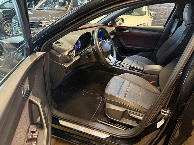 Seat LEON 1.4 TSI eHybrid PHEV FR Xcellence|Apple CarPlay|Stoel/Stuur verwarm|Camera