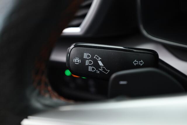 Seat LEON Sportstourer 1.4 TSI eHybrid PHEV FR Business Intense | Navi | Adapt. Cruise | CarPlay | Stoel-Stuurverw. | Camera | Keyless