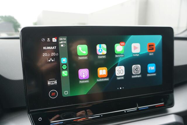 Seat LEON Sportstourer 1.5 TSI FR Automaat | FULL LED | STOEL/STUURVERW. | CAMERA | ACC | KEYLESS |