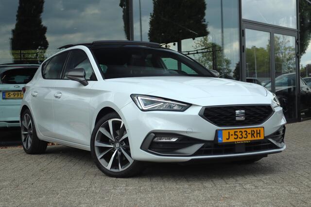 Seat LEON 1.5 TSI FR LAUNCH EDITION | PANO | VIRT. COCKPIT | LED | CAMERA | KEY-LESS | ACC | WINTERPACK