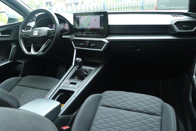 Seat LEON 1.5 TSI FR LAUNCH EDITION | PANO | VIRT. COCKPIT | LED | CAMERA | KEY-LESS | ACC | WINTERPACK