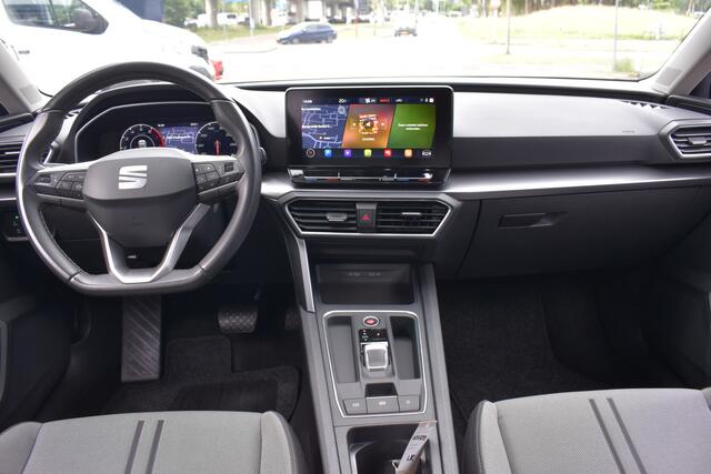 Seat LEON Sportstourer 1.5 eTSI Style | Navigatie | Virtual Dash | Cruise | Cupra velgen | 12 mnd BOVAG garantie Whatsapp 06-53188999