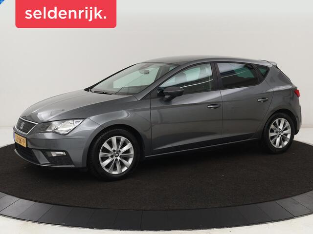 Seat LEON 1.0 EcoTSI Style Business | Carplay | Trekhaak | Navigatie | Parkeerhulp | Climate control | Cruise control | Bluetooth