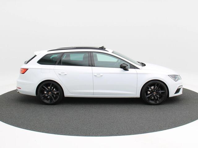 Seat LEON ST 2.0 TSi 290 Pk Automaat CUPRA | Privacy Glas | Camera | Trekhaak | Adaptive Cruise | Beats Audio