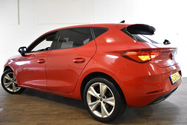 Seat LEON TSI 110PK STYLE BUSINESS VIRTUAL/PDC/ECC