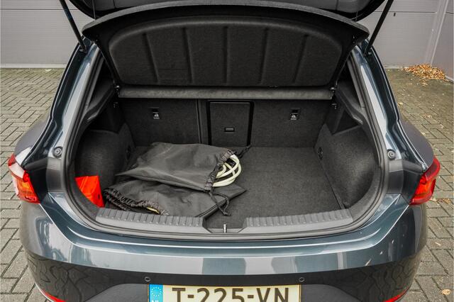 Seat LEON 1.4 TSI eHybrid PHEV FR Camera Stuurverw Ambienteverlichting