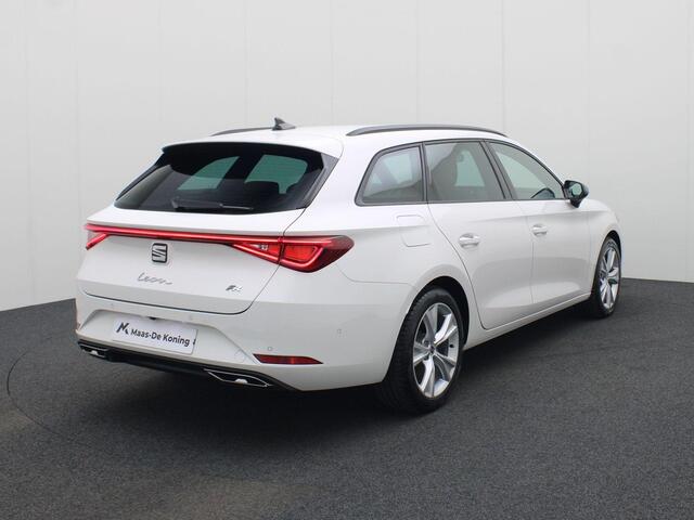 Seat LEON Sportstourer 1.5eTSI/150PK FR DSG · Navigatie · Keyless · Camera + Parkeersensoren · Garantie tot maart 2029 of 100000km