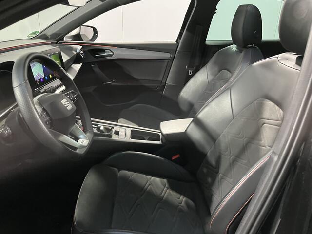 Seat LEON Sportstourer 1.5 eTSI FR Business Intense / AUTOMAAT/ PANO/ STANDKACHEL/ ELEK. TREKHAAK/ CAMERA/ PARK. SENSOREN/ MEMORY SEATS/ LED/ STOEL-STUURVERWARM./ ADAPT. CRUISE/ FULL LINK/ NAVI/ CLIMA/ DAB