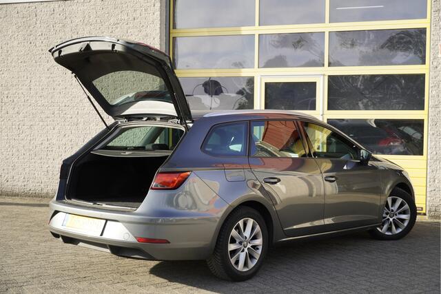 Seat LEON ST 1.0 EcoTSI Style Business Intense BJ2018 Led | LMV | Navi | App-Connect | Keyless entry | PDC | Climate control | Cruise control