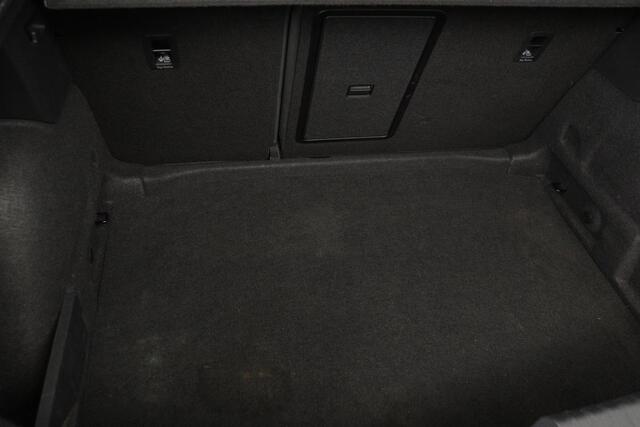 Seat LEON 1.5 eTSI FR Launch Edition | Carplay | Stoel & stuurverwarming | Camera | Adaptive cruise | Navigatie | Keyless | Full LED | Sportstoelen