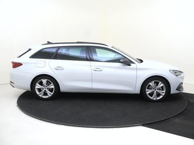 Seat LEON Sportstourer 1.0 eTSI DSG FR Business Intense