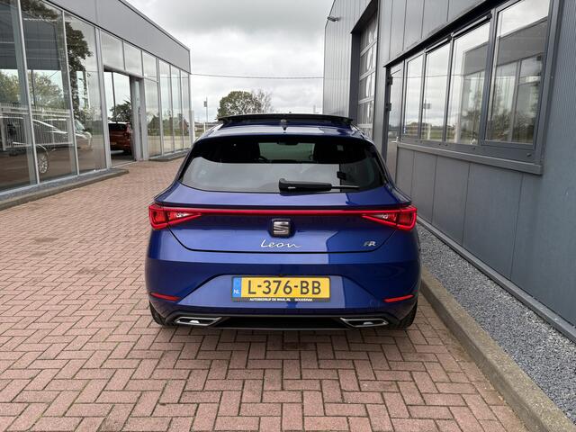 Seat LEON 1.5 eTSI 150pk DSG FR Launch Edition SCHUIFDAK/BEATS/18INCH/CAMERA/KEYLESS
