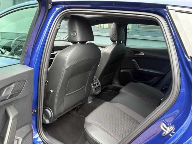 Seat LEON 1.5 eTSI 150pk DSG FR Launch Edition SCHUIFDAK/BEATS/18INCH/CAMERA/KEYLESS