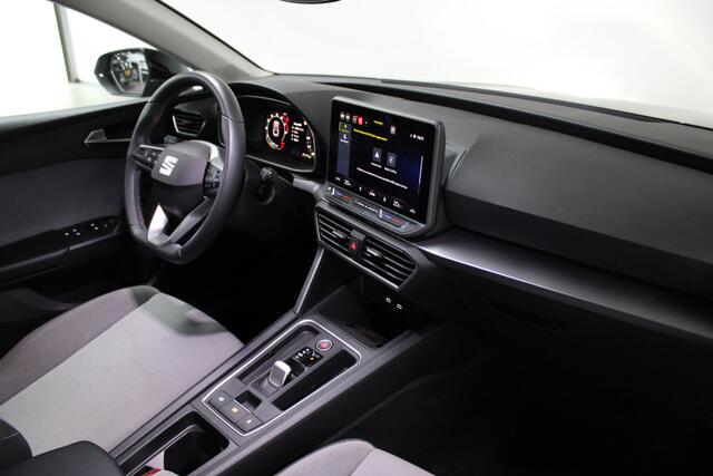 Seat LEON 1.5 eTSI Style Business Intense DSG / Automaat / 5 jaar garantie / Apple carplay / Android auto /