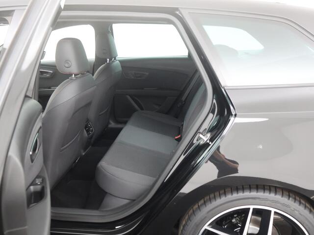 Seat LEON ST 1.5 TSI FR Ultimate Edition TREKH|VIRTUAL|STOELVERW|CAMERA|LED|18INCH|BEATS|NAVI|ORG.NL