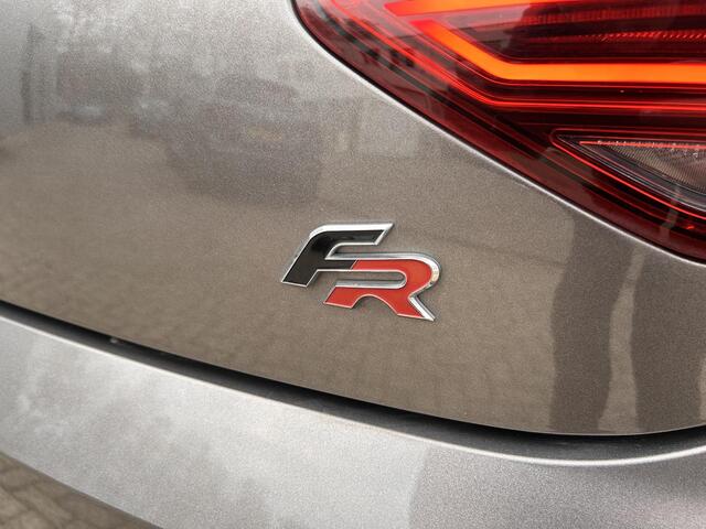 Seat LEON 1.4 EcoTSI FR Business Intense | Pano | LED | Stoel verwarming | Parkeer sensoren |