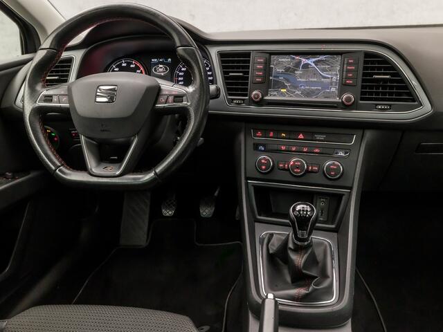 Seat LEON ST 1.4 TSI ACT FR Dynamic (PANORAMADAK, GROOT NAVI, APPLE CARPLAY, SPORTSTOELEN, PARKEERSENSOREN, NIEUWE APK, CLIMATE CONTROL, NIEUWSTAAT)