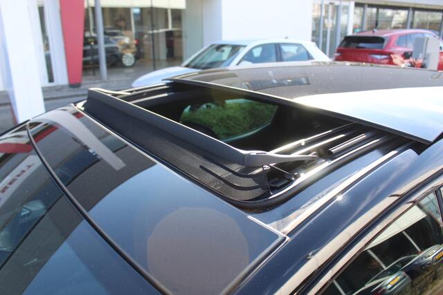 Seat LEON 1.4 TSI eHybrid PHEV FR Business Intense / NAVI / CAMERA / APP.Connect / 18"LMV / PANODAK