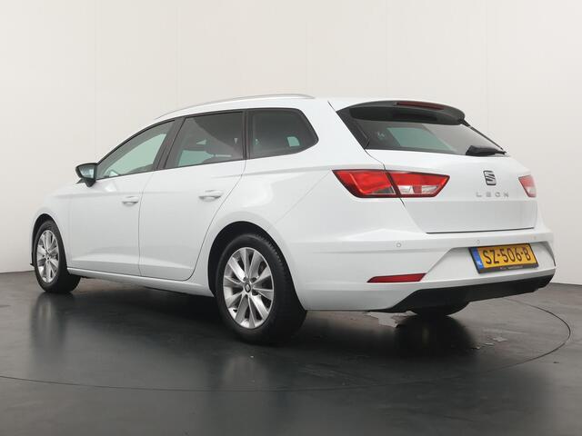 Seat LEON ST 1.0 EcoTSI Style Business Intense Automaat - Navigatie - Climate Control - Parkeersensoren