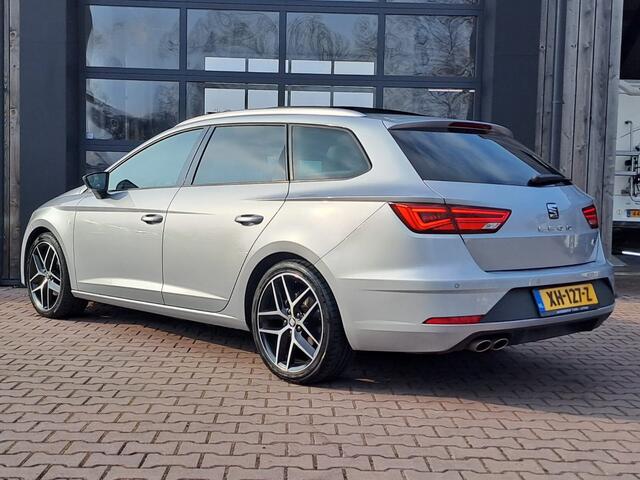 Seat LEON ST 1.5 TSI 150PK FR Business Intense | Automaat | Navi | Trekhaak | LED | Trekhaak | Pano | Virtual cockpit |