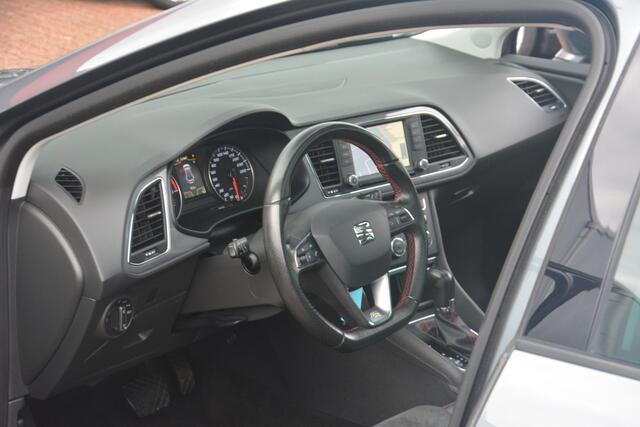 Seat LEON ST 1.4 FR | Navigatie | Panoramadak | Full led | Seat Sound | Sportsoelen | Seat-drive | Stoelverwarming |
