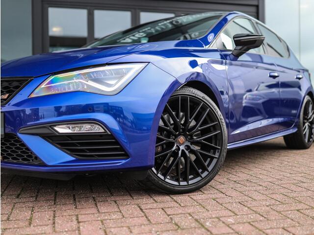Seat LEON 2.0 TSI CUPRA 290 | Schaalstoelen | Keyless | Camera | Carplay | Beats | Stoelverw.