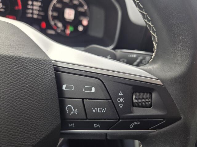 Seat LEON 1.0 eTSI Style BnsIn AUTOMAAT