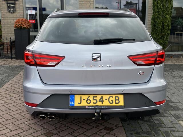 Seat LEON ST 1.5 TSI FR Ultimate Edition Black Sky | Trekhaak | Camera | NAP