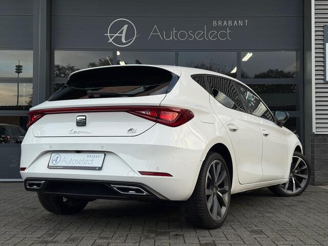 Seat LEON 1.4 TSI eHybrid PHEV FR LED Navi ACC