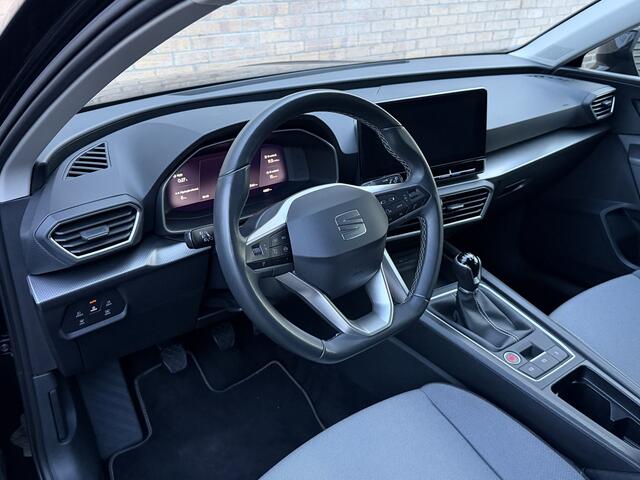 Seat LEON Sportstourer 1.0 TSI Style Business Intense | LM | Camera | PDC |