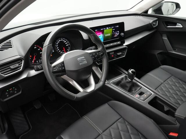 Seat LEON Sportstourer 1.0 TSI 110 pk Style | LED koplampen | Luxe lederen bekleding | Climatronic | Parkeersensoren achter | Cruise Control | DAB | CarPlay | 18 inch