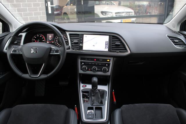 Seat LEON 1.0 EcoTSI Style Business Intense / Carplay / Keyless / N.A.P.